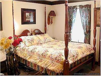 Williamsburg Sampler B & B Luaran gambar